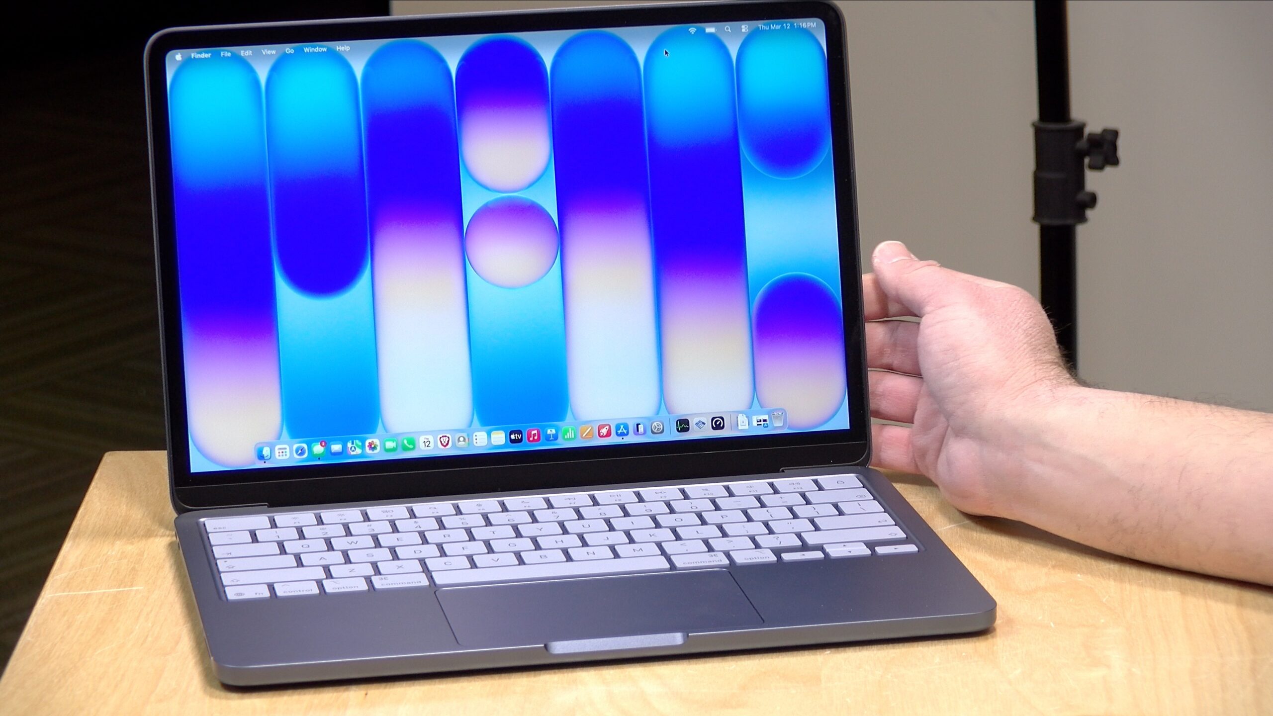 山*誠様 MacBook Macbook-neo-for-thumb-scaled.jpg